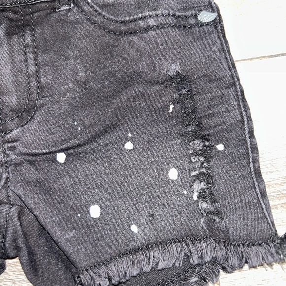 ⭐️NWOT 3 Pommes Black Denim Jean distressed Splattered Shorts with Pink Patch - Picture 3 of 7